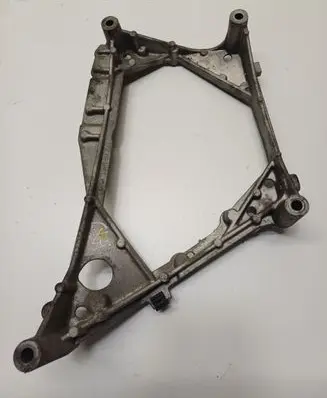 Volkswagen Transporter - Caravelle T6 Engine mounting bracket 04L145173J
