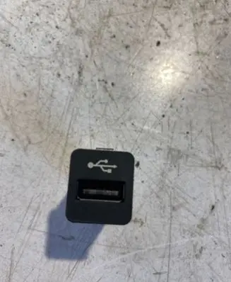 USB socket connector