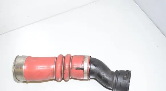 Intercooler hose/pipe