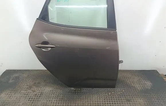 KIA Venga Rear door 