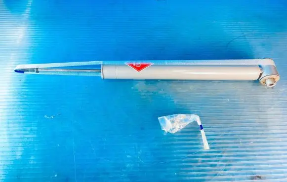 Audi A6 S6 C5 4B Rear shock absorber/damper 553207