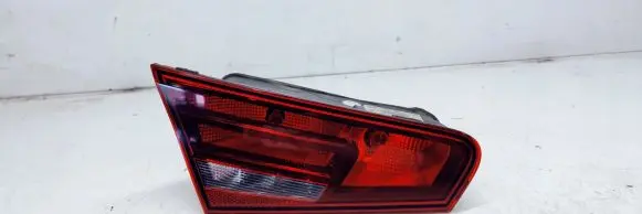 Audi A3 S3 8V Tailgate rear/tail lights 8V3945093
