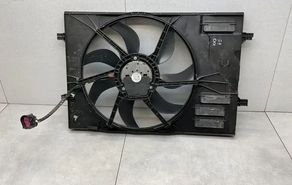 Volkswagen Golf Sportsvan Electric radiator cooling fan 5Q0121205AL