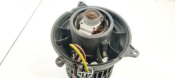 Ford Fiesta Heater fan/blower 1736005401