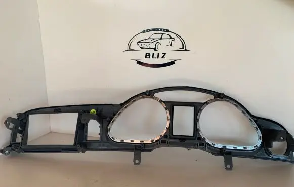 Audi A6 S6 C6 4F Dashboard trim 4F1857115C 8250