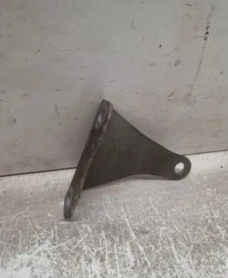 BMW 5 F10 F11 Engine mounting bracket 025131