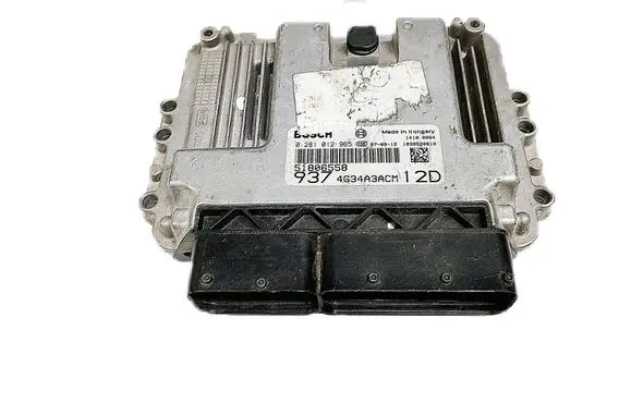 Alfa Romeo 147 Engine control unit/module 51806558