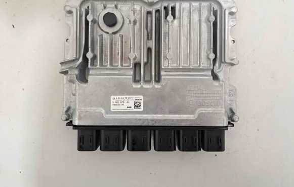 BMW X5 G05 Engine control unit/module 5A81879 5A9CCA4