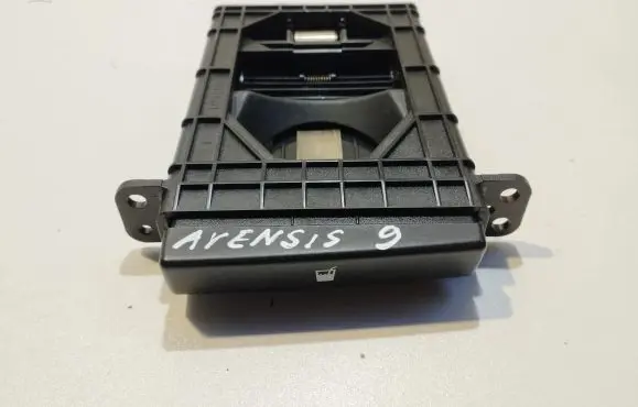 Toyota Avensis T250 Cup holder MT3509