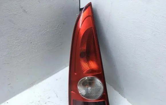 Renault Espace - Grand espace IV Rear/tail lights 8200027153
