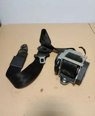 Audi Q7 4L Front seatbelt 4L1857705 606778500A
