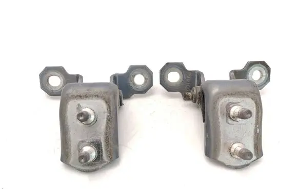 Rear door hinge set