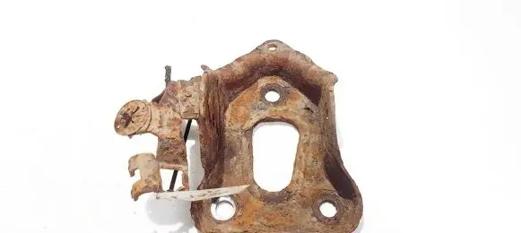 Fiat Punto (188) Bracket in trunk/boot 