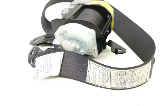 Lexus IS 220D-250-350 Rear seatbelt buckle C8098