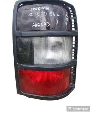 Mitsubishi Pajero Rear/tail lights 0431540
