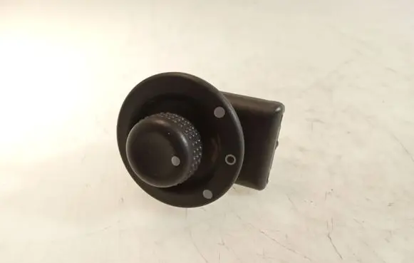 Renault Master III Wing mirror switch 255704649R A7228
