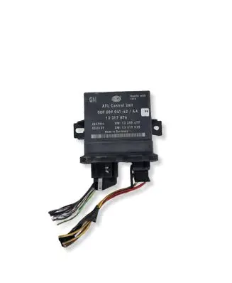 Opel Insignia A Light module LCM 13317876