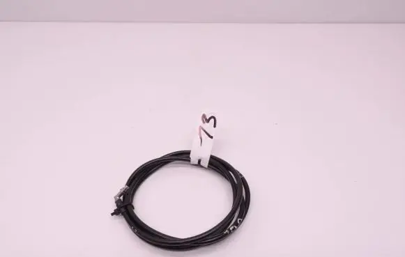 Volvo C70 Convertible roof line/pipe/hose 