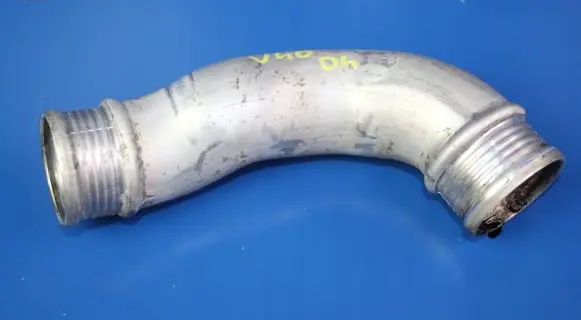 Volvo V40 Intercooler hose/pipe