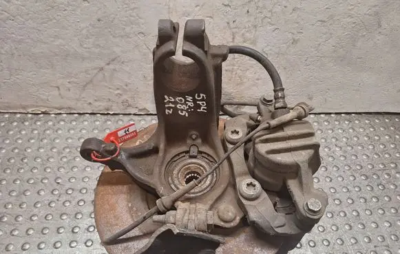 Citroen C3 Front wheel hub spindle knuckle S17986085 5P4