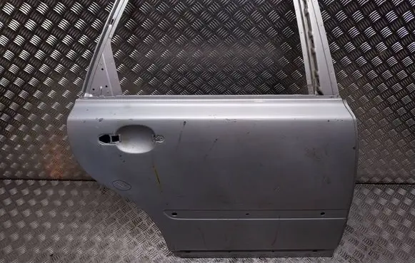 Volvo V50 Rear door S18031050