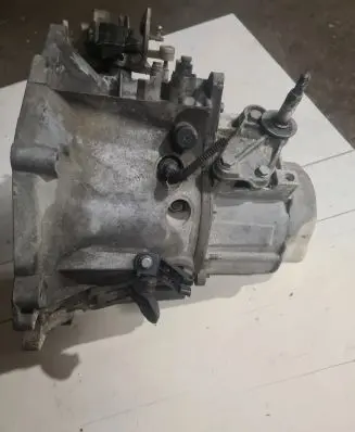 Peugeot 308 SW Manual 5 speed gearbox 9680886610 20392311