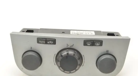 Opel Corsa D Climate control unit 13261833