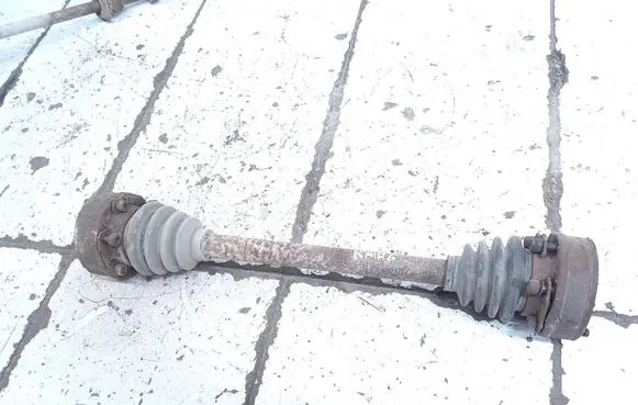 Volkswagen Transporter - Caravelle T3 Rear driveshaft