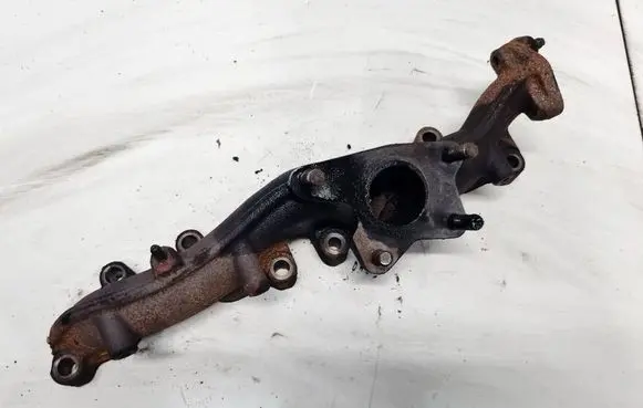 Mazda 6 Exhaust manifold 