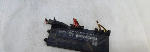 Audi A6 C7 Tailgate/trunk control unit/module 4G9959107B