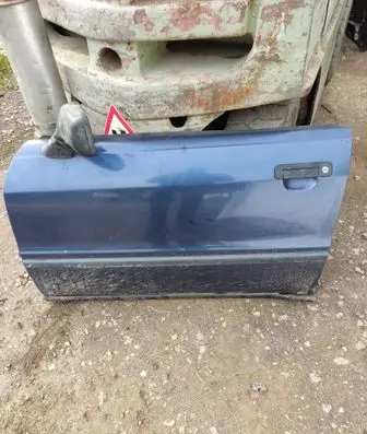 Audi 80 90 S2 B4 Front door