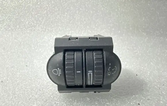 Volkswagen Golf V Headlight level height control switch 1K0941333