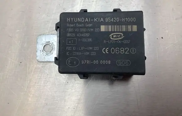 Hyundai Santa Fe Immobilizer control unit/module 95420H1000 97RI000008