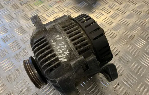Renault Megane II Generator/alternator