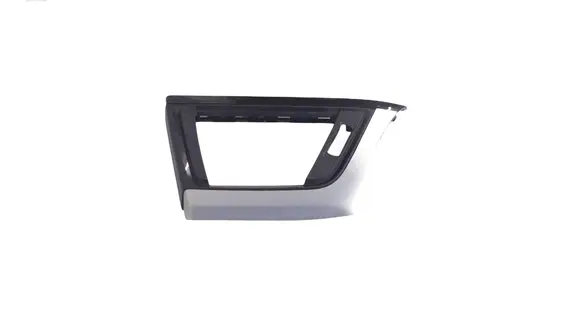 BMW 4 F32 F33 Dashboard glove box trim FB00034