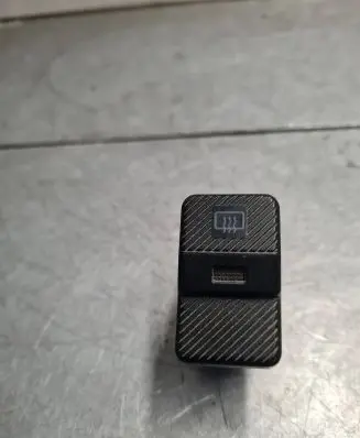 Volkswagen Transporter - Caravelle T4 Windscreen/window heater switch 701959621 6811013V