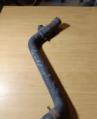 Volkswagen Golf III Engine coolant pipe/hose 1H0121101R 020792