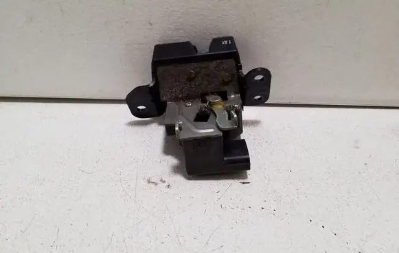 Tailgate/trunk/boot lock/catch/latch