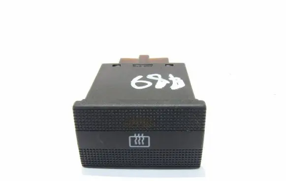 Volkswagen PASSAT B4 Windscreen/window heater switch
