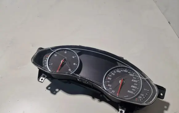 Audi A6 S6 C7 4G Speedometer (instrument cluster) 4G8920931E