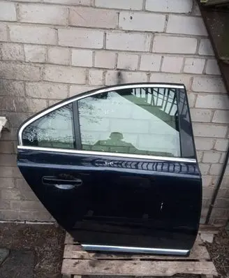 Volvo S80 Rear door 