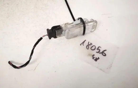 Skoda Octavia Mk2 (1Z) Other interior light 3b0947415