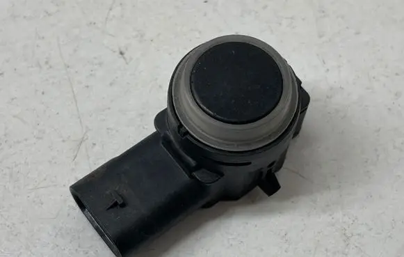 Peugeot 5008 II Parking PDC sensor 9827917377 0574704 0263053242