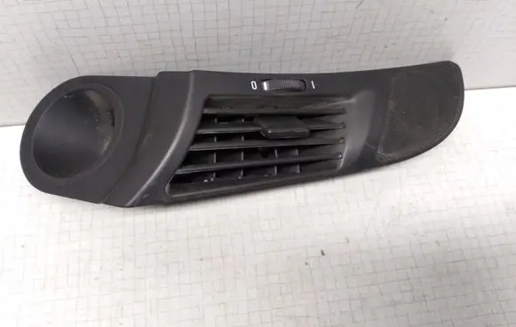 BMW 5 E39 Other front door trim element 8391173