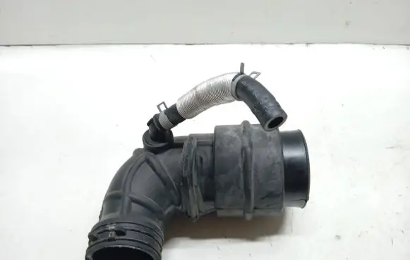 KIA Stonic Intercooler hose/pipe 28140-H8300