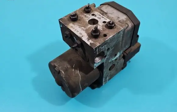 Audi A4 S4 B5 8D ABS Pump 8E0614111C IMPRK1414161