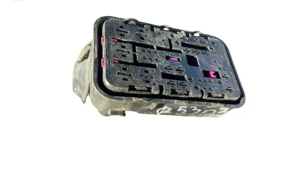 Volkswagen Golf V Sensor 1K0937700B
