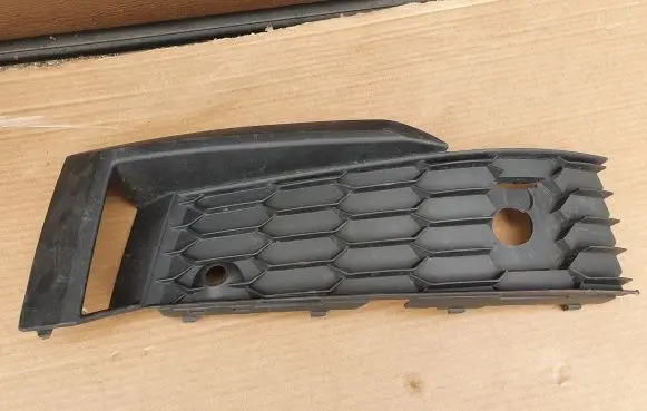 Skoda Kodiaq Front bumper lower grill 565807368C