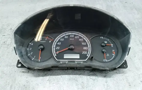 Speedometer (instrument cluster)