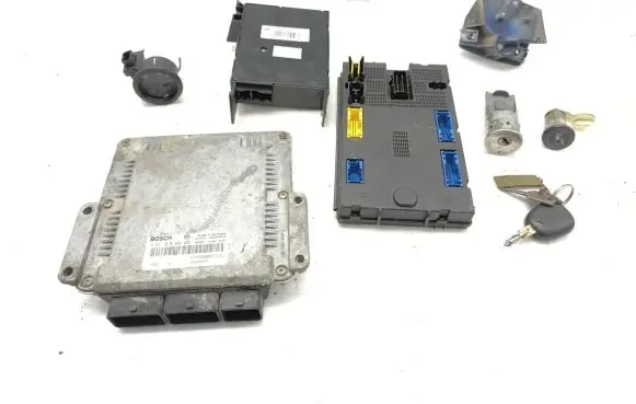 Engine ECU kit and lock set